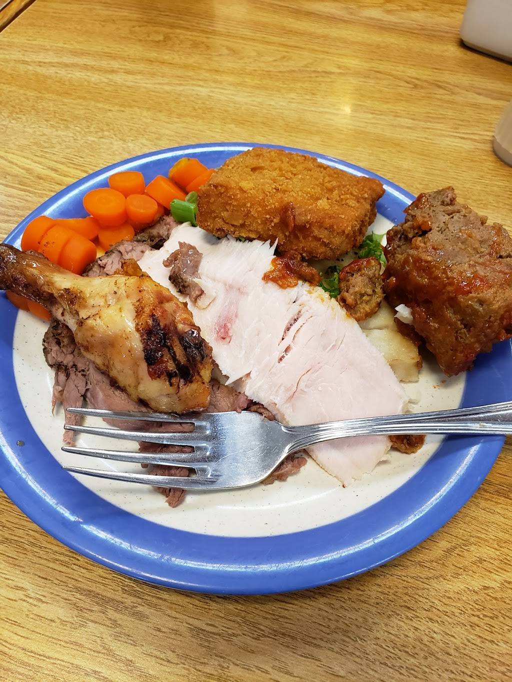 HomeTown Buffet | restaurant | 408 N Capitol Ave, San Jose, CA 95133, USA | 4082547740 OR +1 408-254-7740