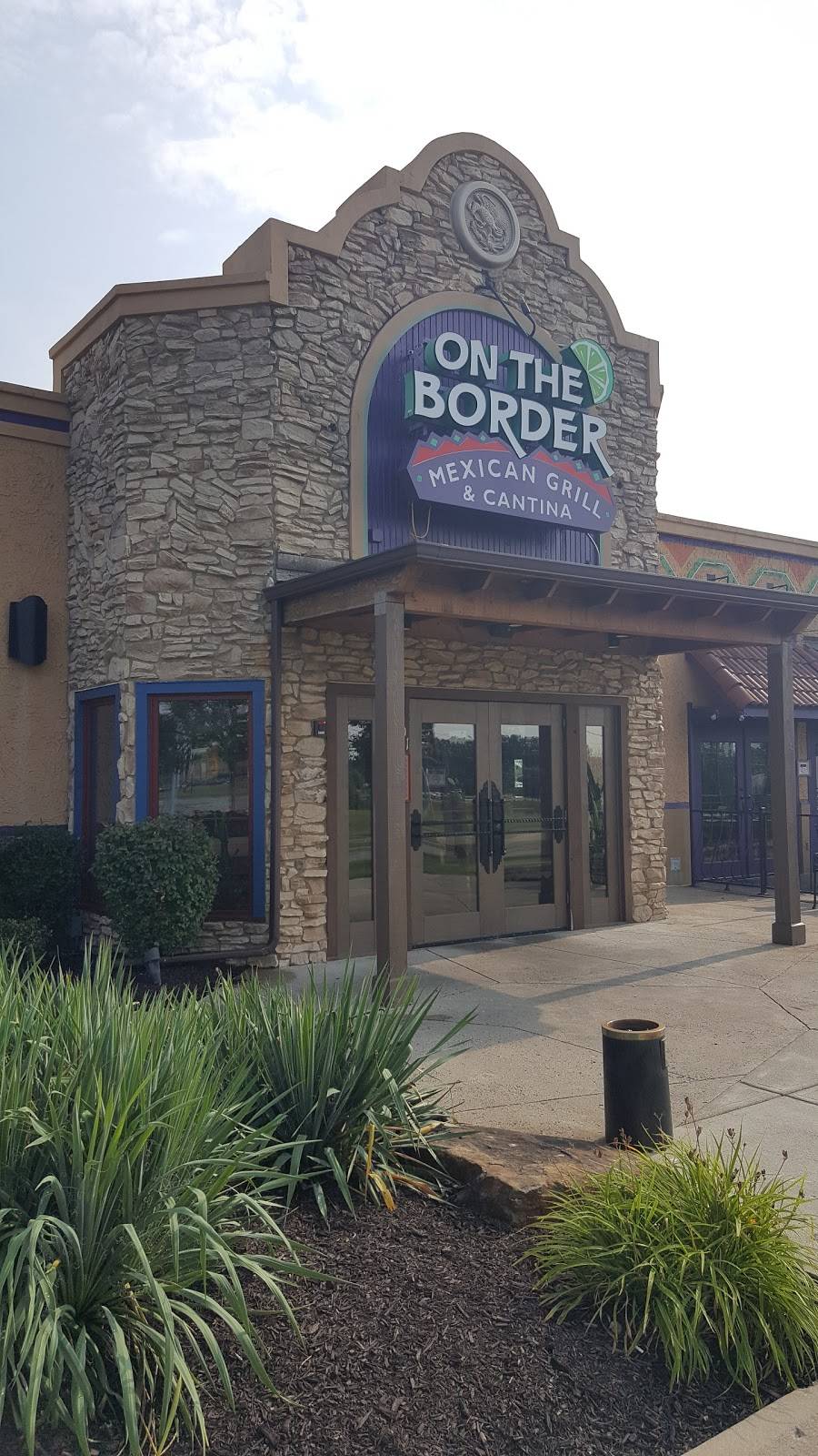 On The Border Mexican Grill & Cantina | meal takeaway | 6001 E 86th St, Indianapolis, IN 46250, USA | 3173481910 OR +1 317-348-1910