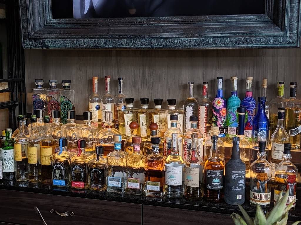 Yellow Door Taqueria | restaurant | 2297 Dorchester Ave, Boston, MA 02124, USA | 8572674201 OR +1 857-267-4201