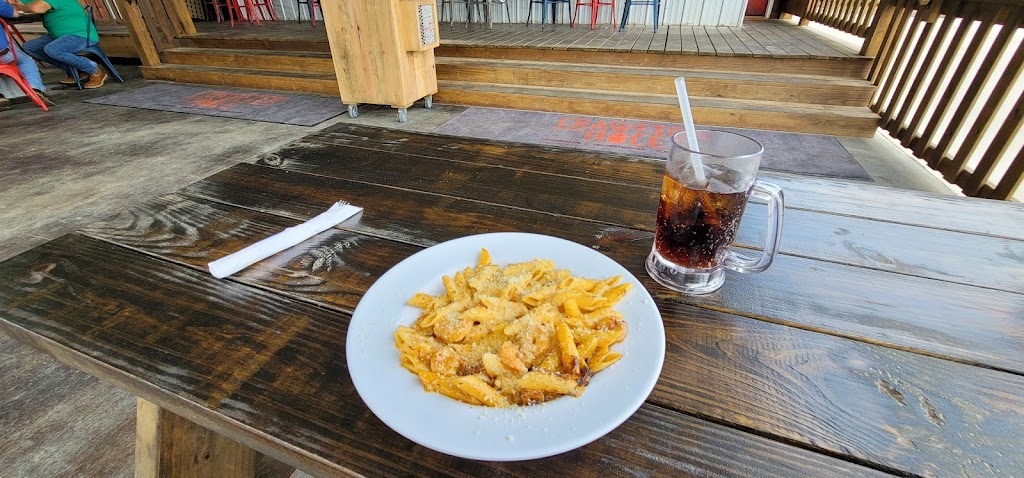 The Crawfish Hole | restaurant | 8899 Airline Hwy, Livonia, LA 70755, USA | 2256372121 OR +1 225-637-2121