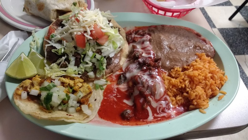 Ricos Tacos Lupe | restaurant | 802 Southwest Blvd, Kansas City, MO 64108, USA | 8164720738 OR +1 816-472-0738