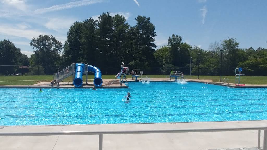 John Sevier Pool | meal takeaway | 1998 Sequoyah Ave, Maryville, TN 37804, USA | 8659839244 OR +1 865-983-9244