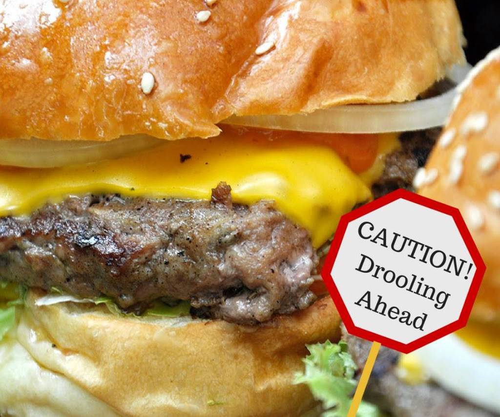 Silver Spring House | restaurant | 6655 N Green Bay Ave, Glendale, WI 53209, USA | 4144469889 OR +1 414-446-9889