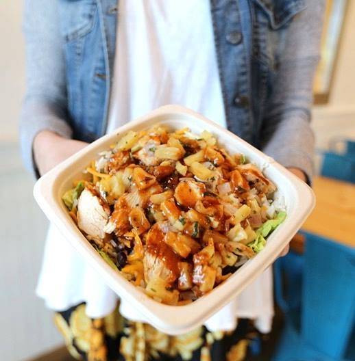 Tropical Smoothie Cafe | restaurant | 7592 W 119th St, Overland Park, KS 66213, USA | 9133031181 OR +1 913-303-1181