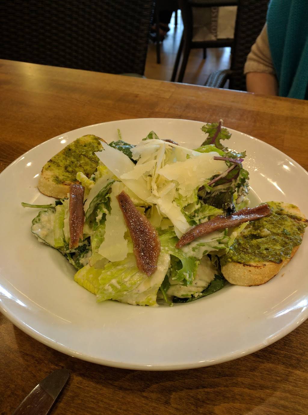 Mezzet Mediterranean Restaurant | restaurant | 3333 Bear St #118, Costa Mesa, CA 92626, USA | 7145403365 OR +1 714-540-3365