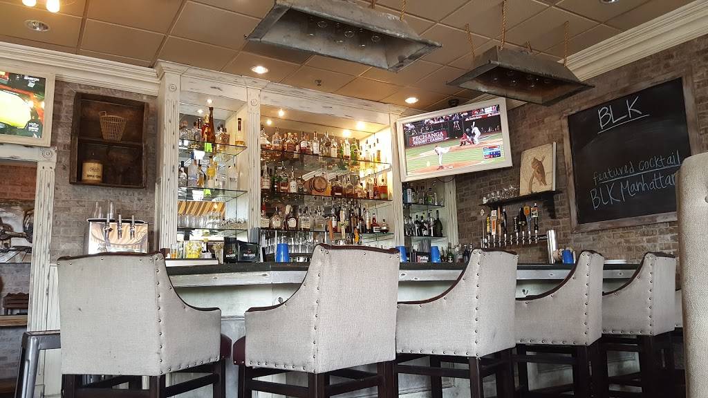 BLK Burgrz | restaurant | 27742 Antonio Pkwy, Ladera Ranch, CA 92694, USA | 9494296666 OR +1 949-429-6666