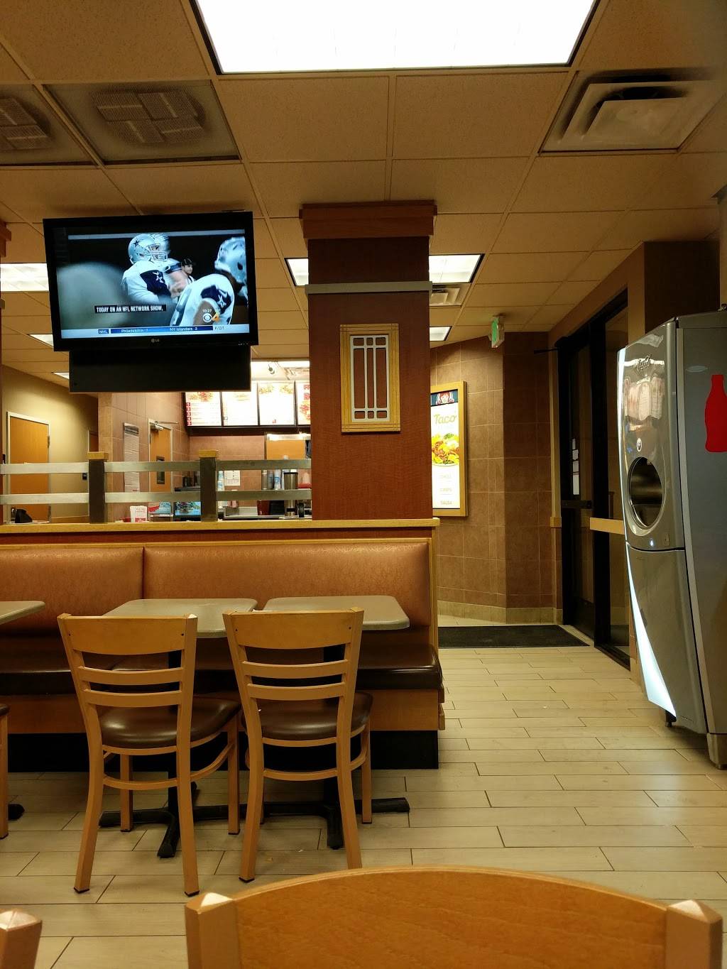 Wendys | restaurant | 2420 Baseline Rd, Boulder, CO 80305, USA | 3034995848 OR +1 303-499-5848