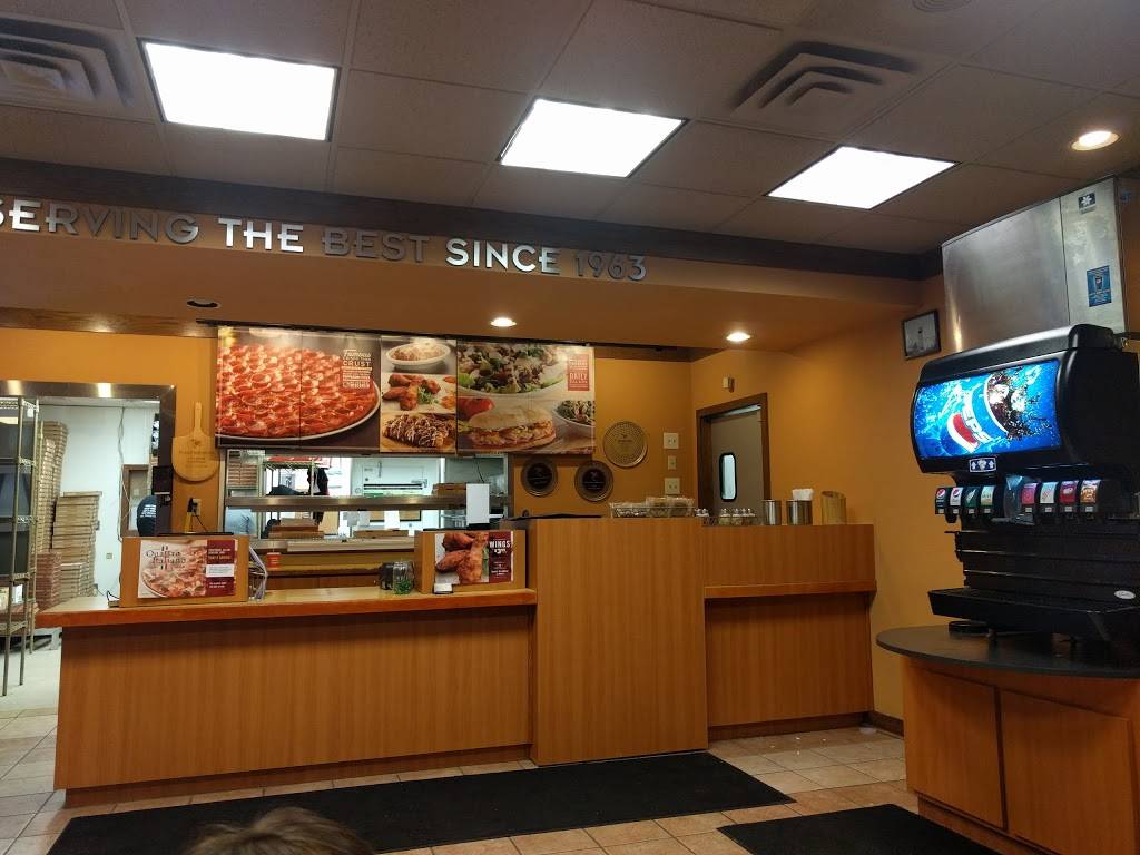 Donatos Pizza | restaurant | 3817 North Main Street, Hilliard, OH 43026, USA | 6148764444 OR +1 614-876-4444