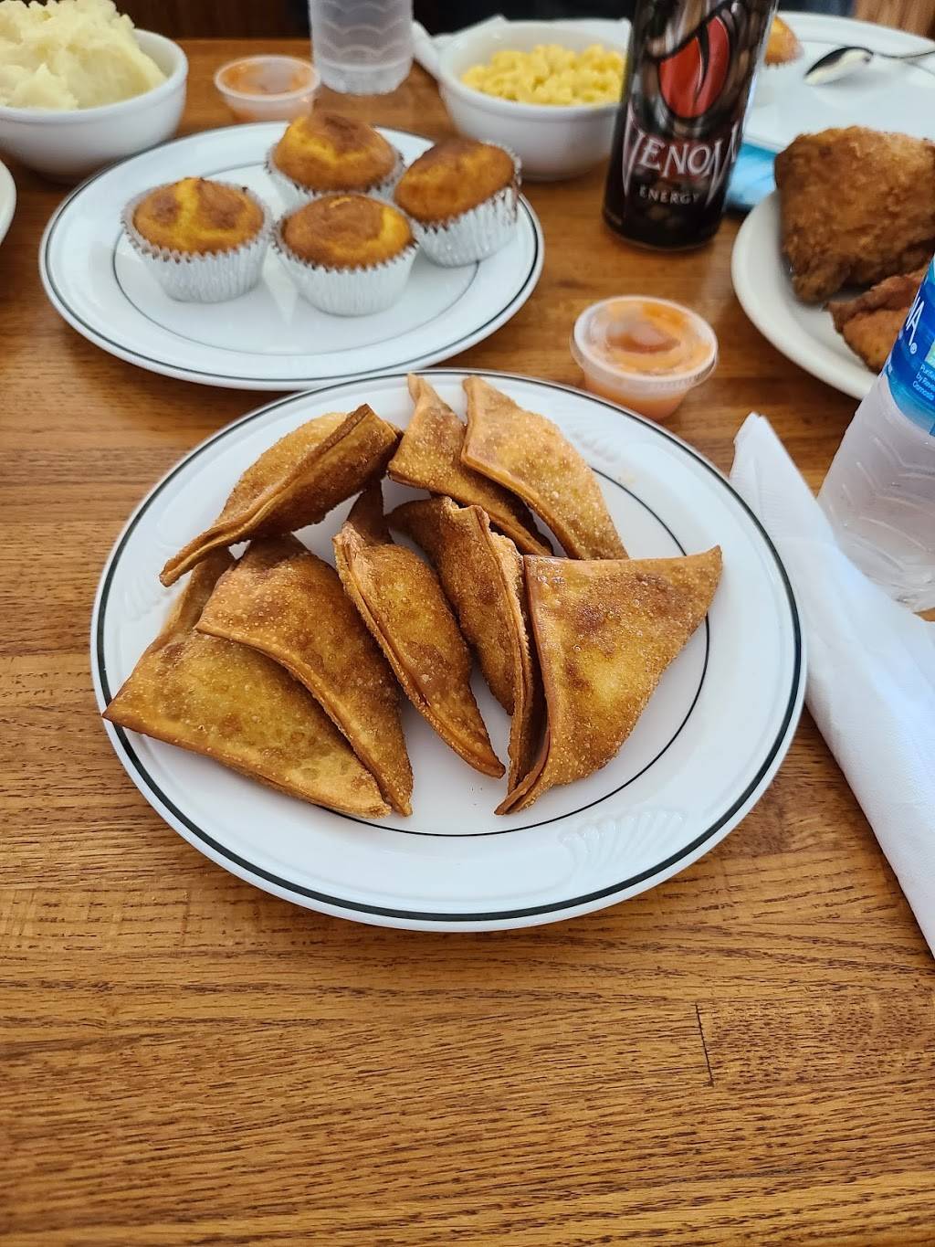 SoulGood Southern Diner | restaurant | 3100 6th St SW, Cedar Rapids, IA 52404, USA | 3192004560 OR +1 319-200-4560