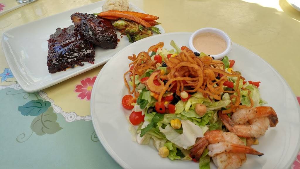 River Belle Terrace | restaurant | 1313 Disneyland Dr, Anaheim, CA 92802, USA | 7147813463 OR +1 714-781-3463