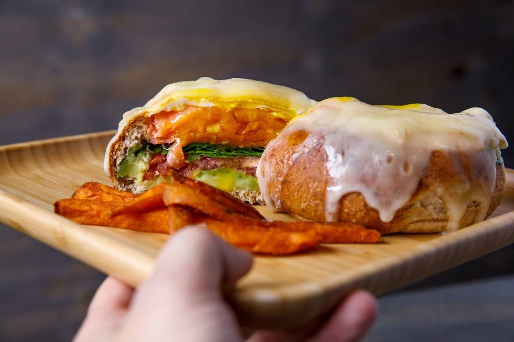 MatchPoint Cafe | cafe | 2781 Shell Rd 2nd floor, Brooklyn, NY 11223, USA | 7187432095 OR +1 718-743-2095