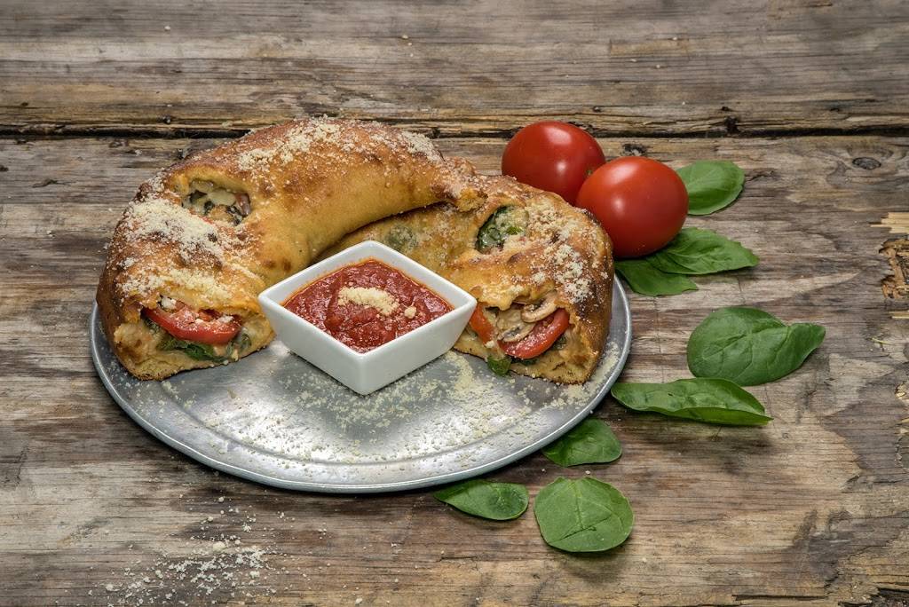 Mellow Mushroom | meal takeaway | 2820 Selwyn Ave #100, Charlotte, NC 28209, USA | 7049667499 OR +1 704-966-7499