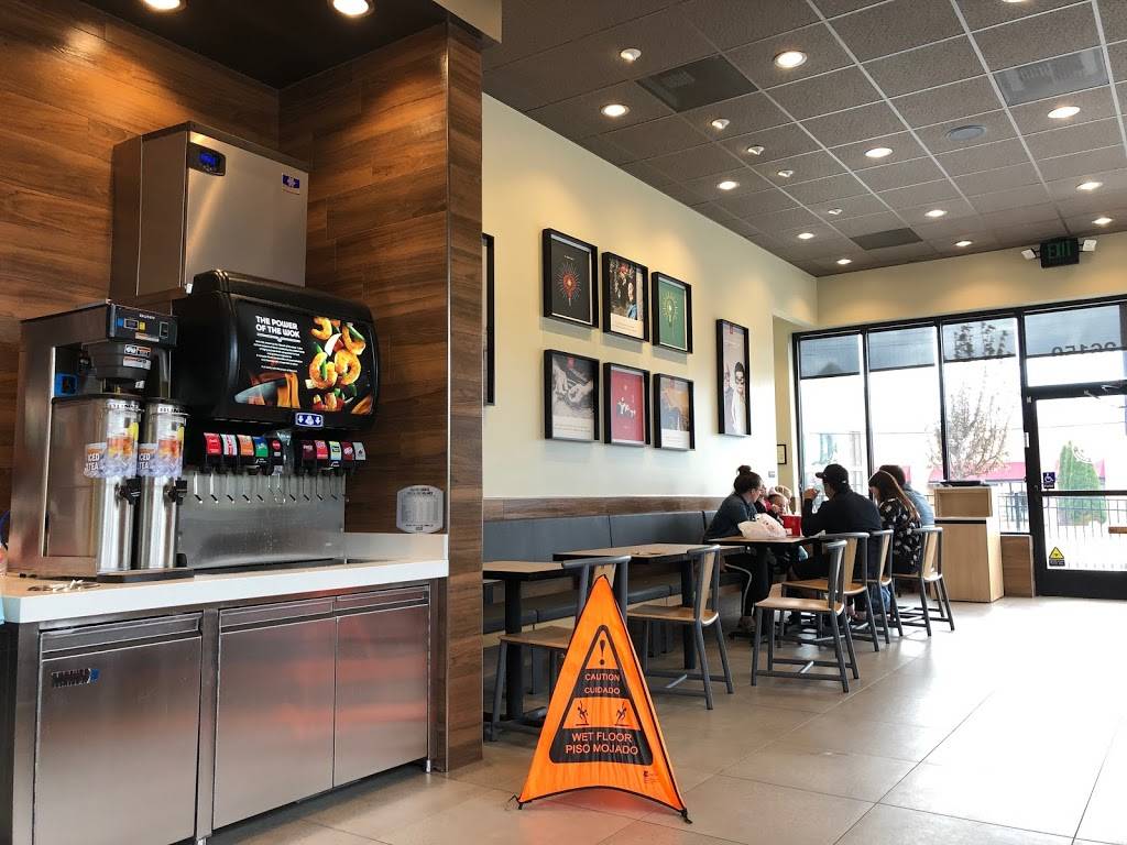 Panda Express | restaurant | 26150 Novi Rd, Novi, MI 48375, USA | 2483498626 OR +1 248-349-8626