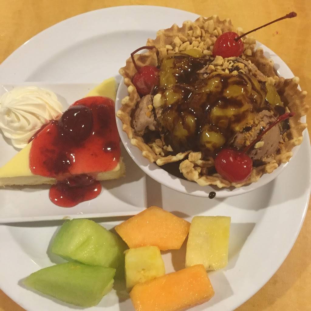 Epic Buffet | restaurant | 711 Hollywood Blvd, Bay St Louis, MS 39520, USA | 8667582591 OR +1 866-758-2591