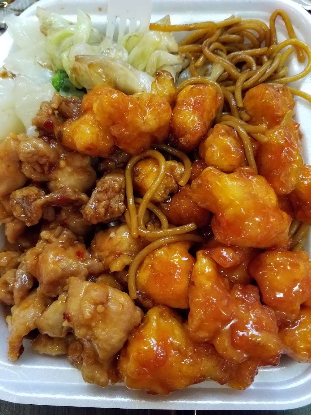 ruby Thai kitchen | restaurant | 2901 S Capital of Texas Hwy, Austin, TX 78746, USA | 7202241057 OR +1 720-224-1057