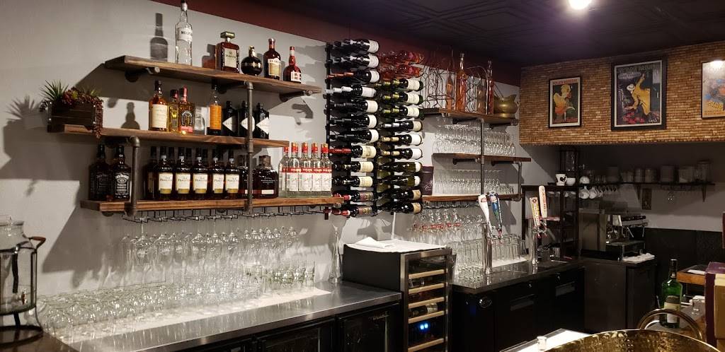 Parlor House Bistro | restaurant | 1757 Main St, Dunedin, FL 34698, USA | 7277543978 OR +1 727-754-3978