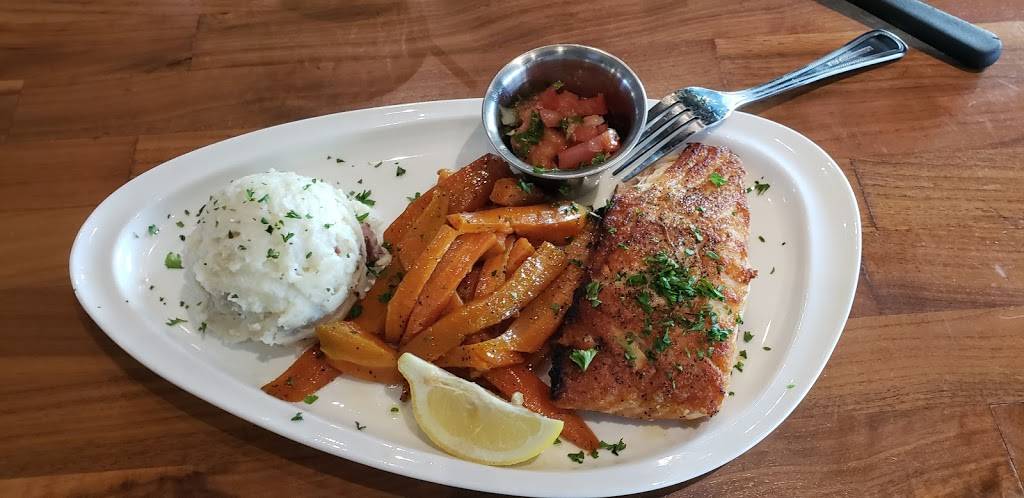 The Southern Kitchen And Bar | restaurant | 2301 Richard Arrington Jr Blvd N #300, Birmingham, AL 35203, USA | 2052787270 OR +1 205-278-7270