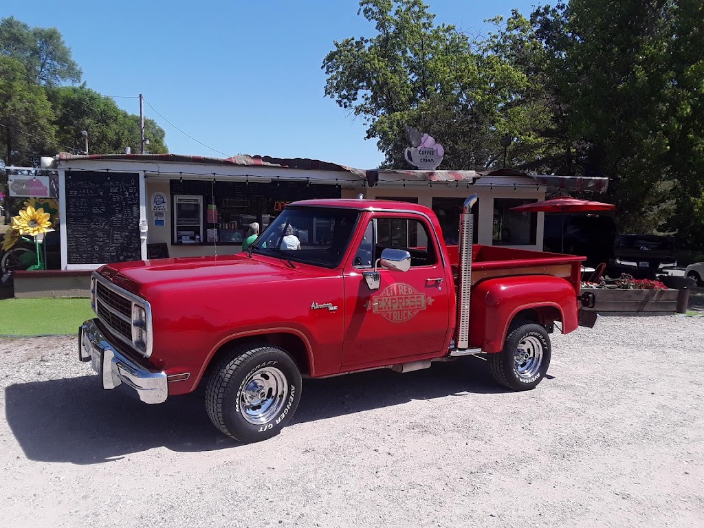 Coffee & Cream | cafe | 510 W Main St, Mecosta, MI 49332, USA | 9899676003 OR +1 989-967-6003