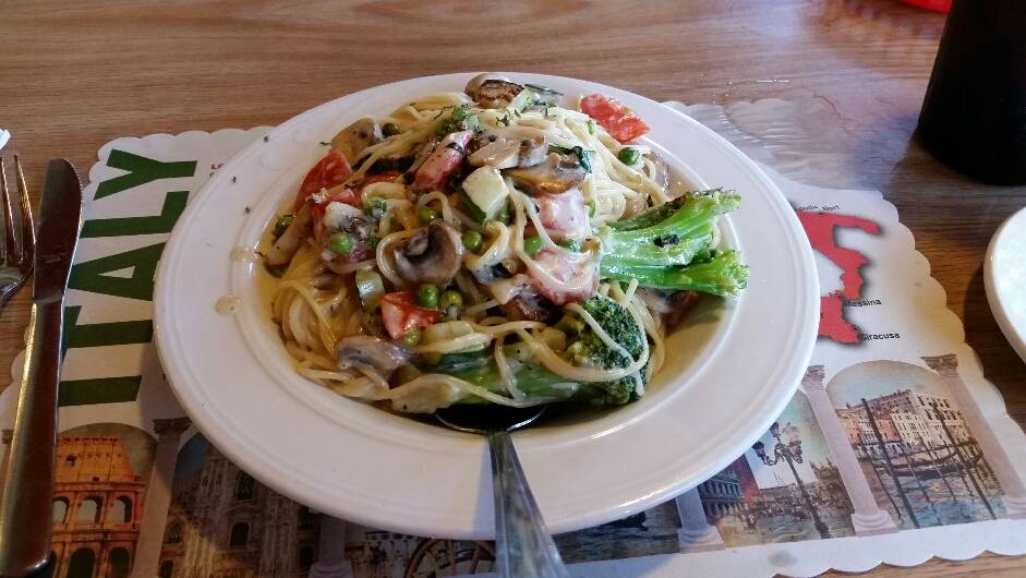 Disalvos Pizza & Italian Restaurant | restaurant | 4190 N 46th Ave, Hollywood, FL 33021, USA | 9549621115 OR +1 954-962-1115