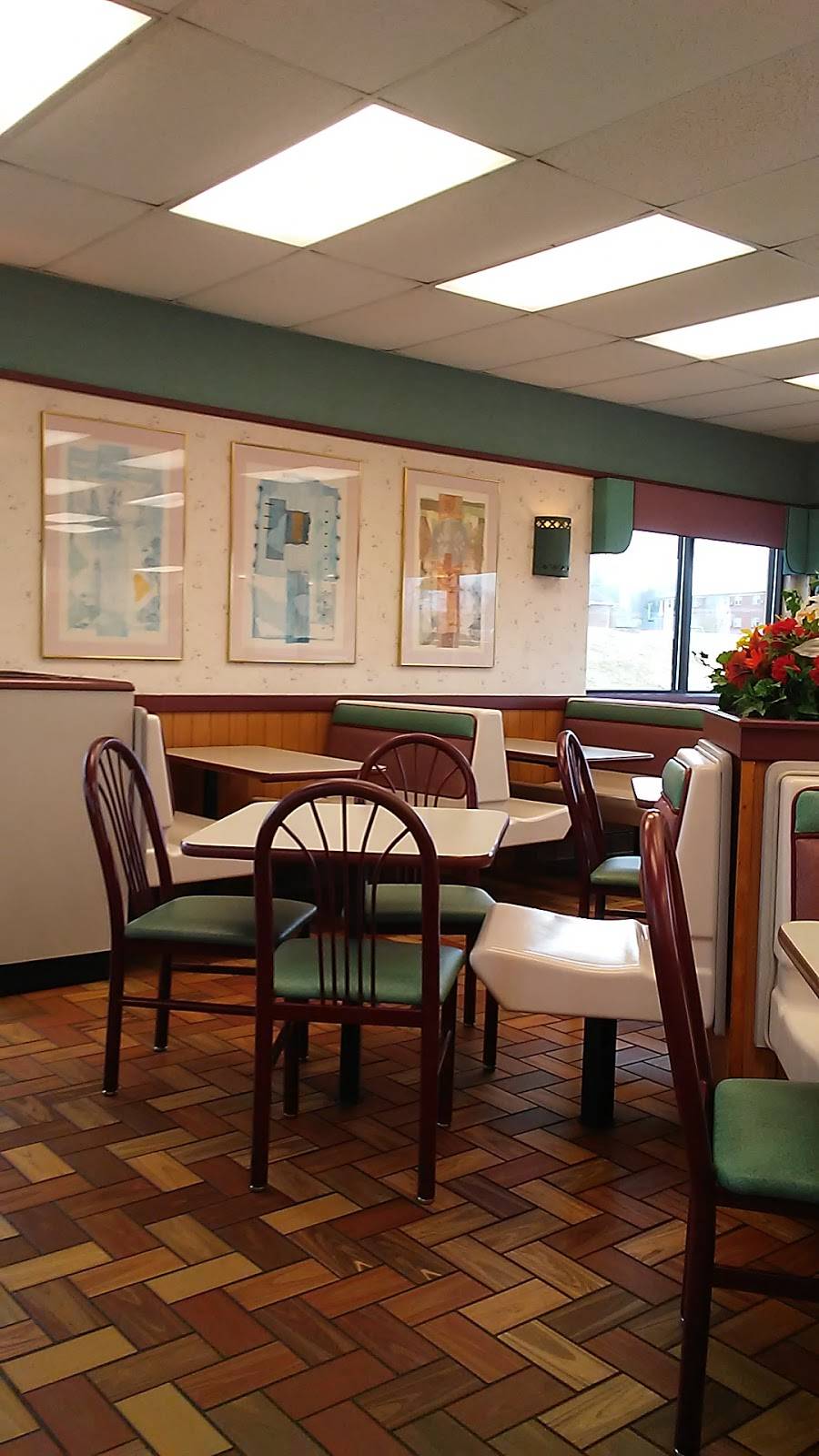 Burger King | restaurant | 8961 Ohio River Rd, Wheelersburg, OH 45694, USA | 7405746017 OR +1 740-574-6017