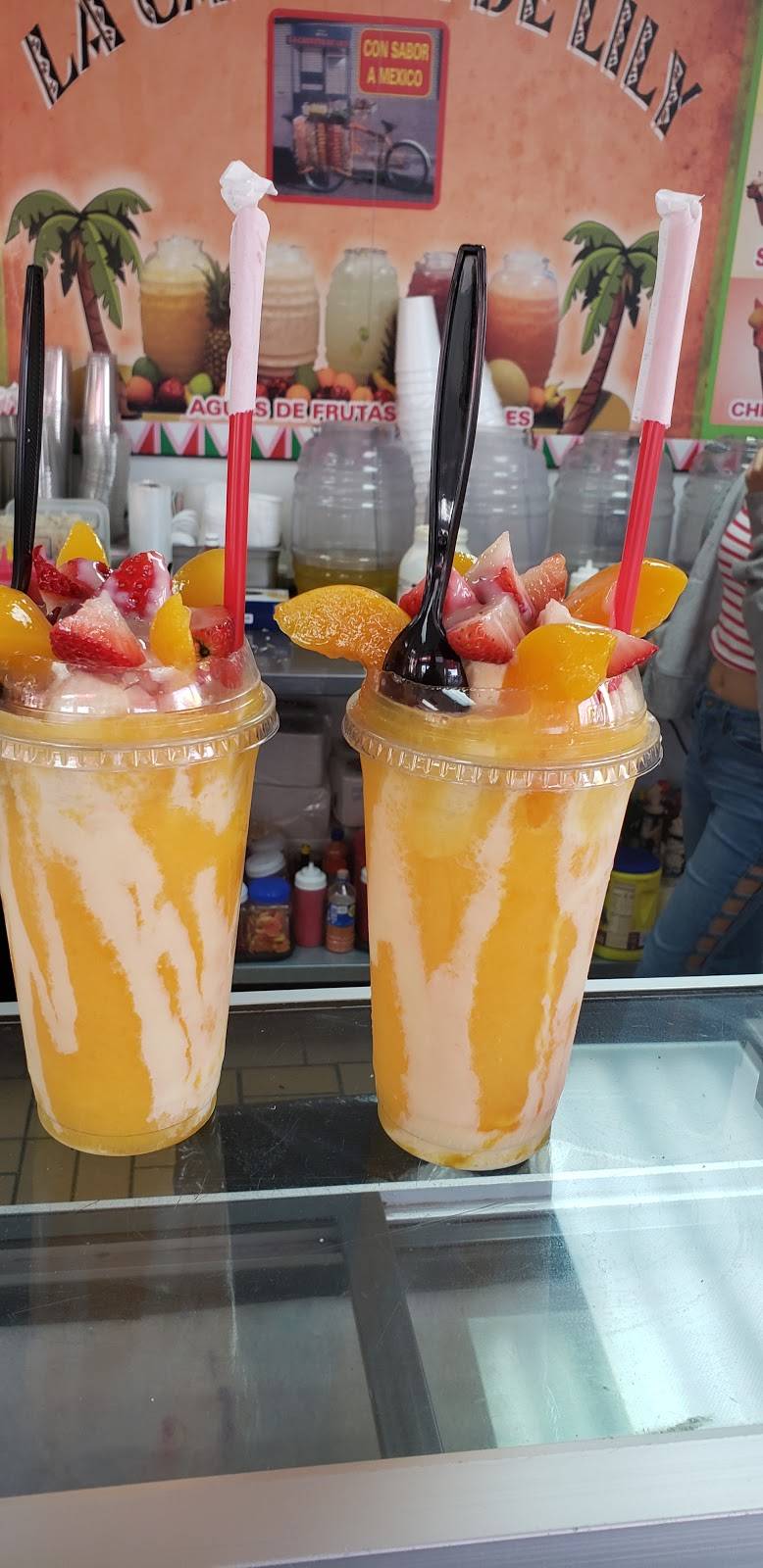 La Carreta de Lily | restaurant | 3326 N 19th Ave, Phoenix, AZ 85015, USA | 6022651279 OR +1 602-265-1279