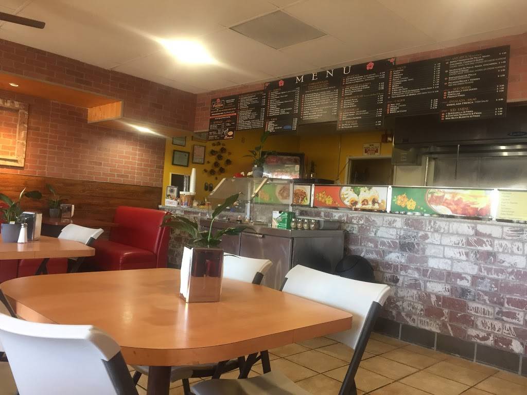 Paulitas Restaurant | restaurant | 636 N Broadway, Escondido, CA 92025, USA | 7607376177 OR +1 760-737-6177