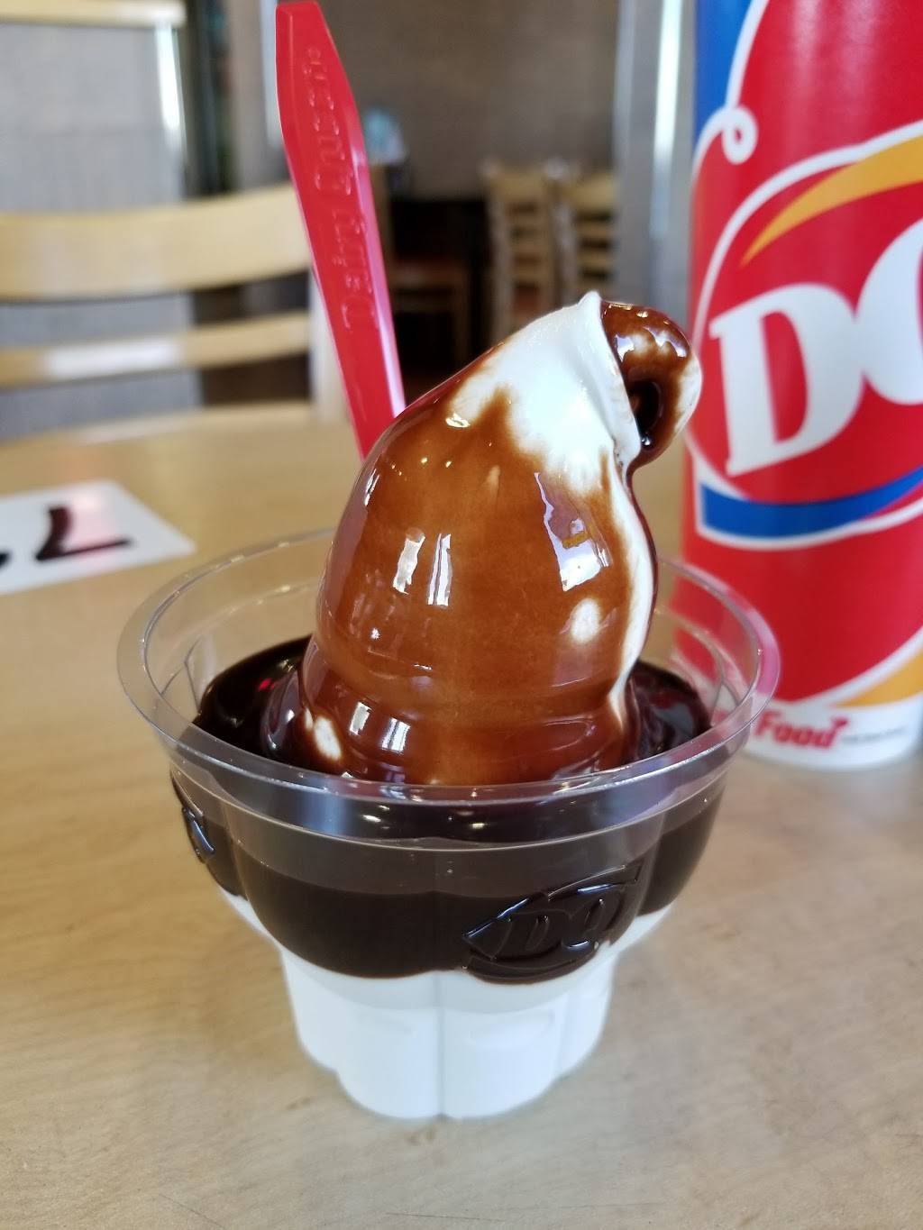 Dairy Queen Grill & Chill | restaurant | 1696 N Higley Rd, Gilbert, AZ 85234, USA | 4809246550 OR +1 480-924-6550