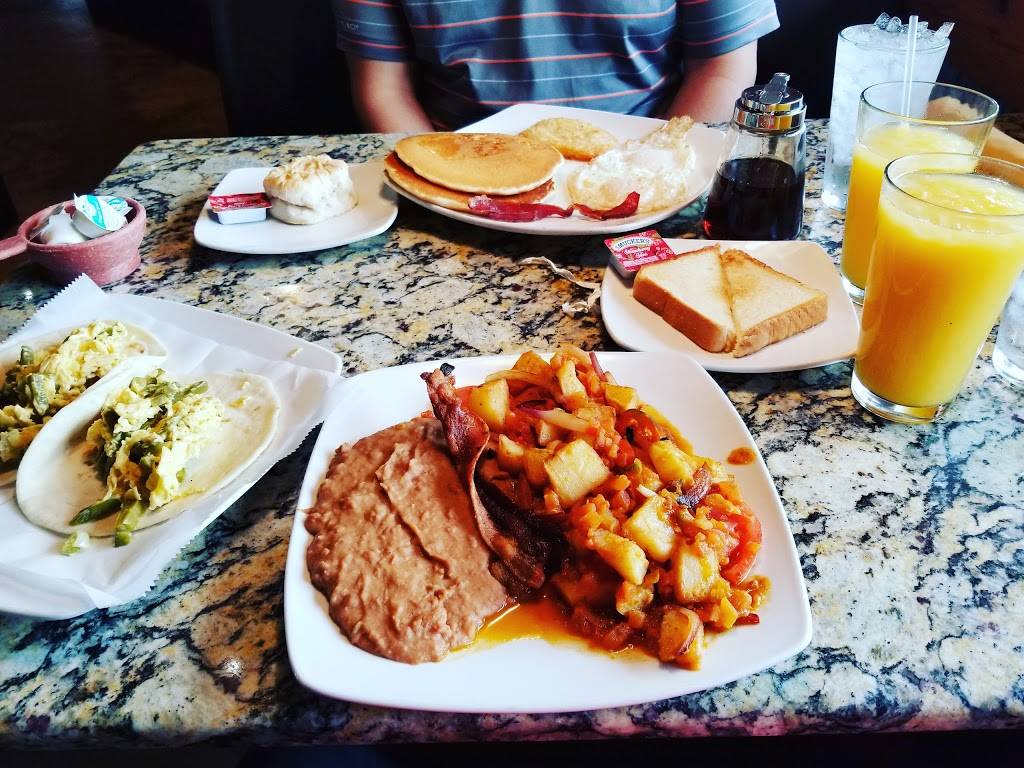 Tequila Bar & Grill | restaurant | 1151 University Blvd, Round Rock, TX 78665, USA | 5123883400 OR +1 512-388-3400