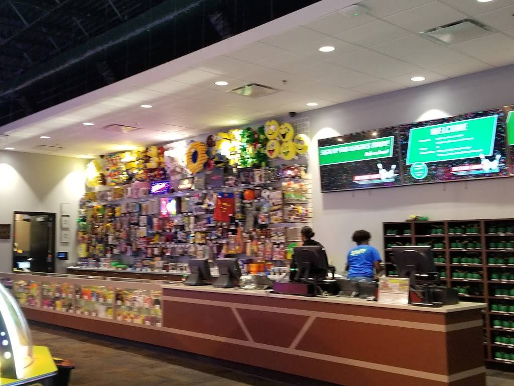 Quaker Steak & Lube | restaurant | 2154 S Beltline Blvd, Columbia, SC 29201, USA | 8039084905 OR +1 803-908-4905