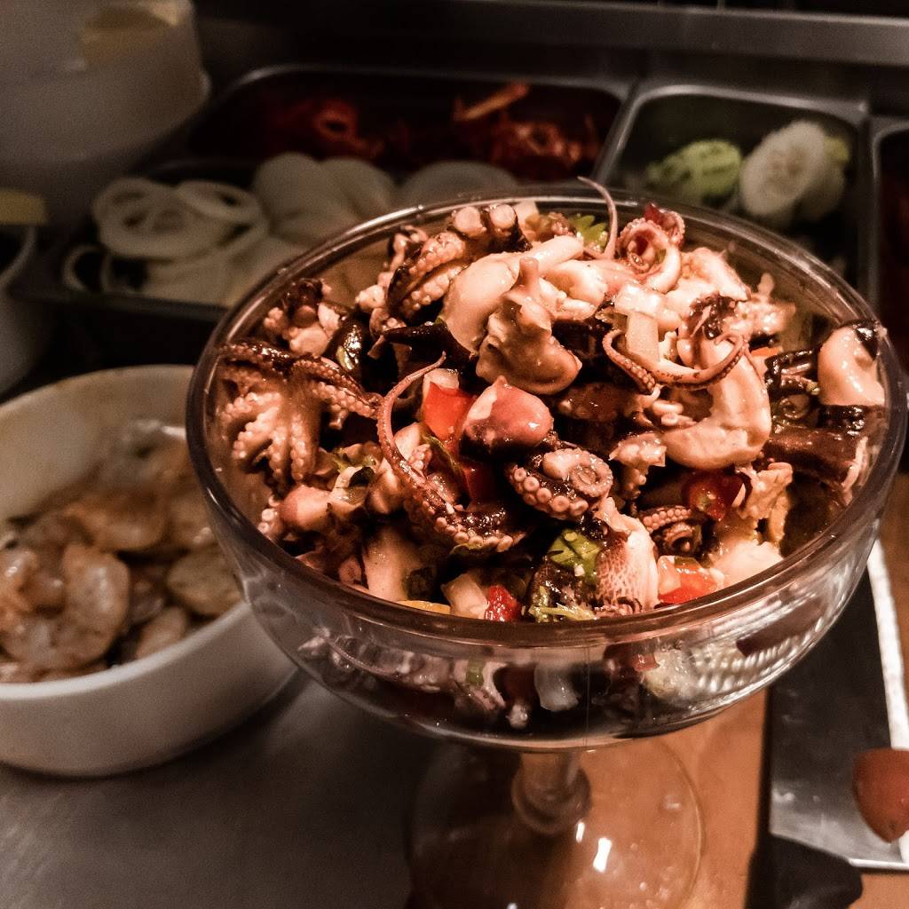 La Plasita Restaurant | restaurant | 7700 N Florida Ave, Tampa, FL 33604, USA | 8132310311 OR +1 813-231-0311