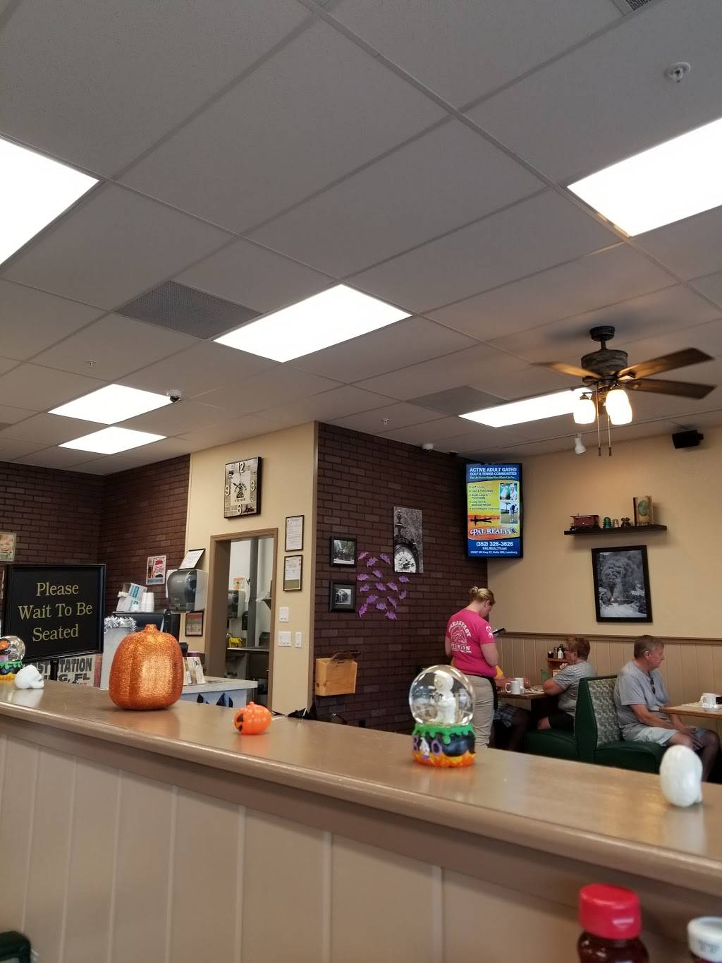 Breakfast Station | restaurant | 2227 Citrus Blvd, Leesburg, FL 34748, USA | 3523150291 OR +1 352-315-0291