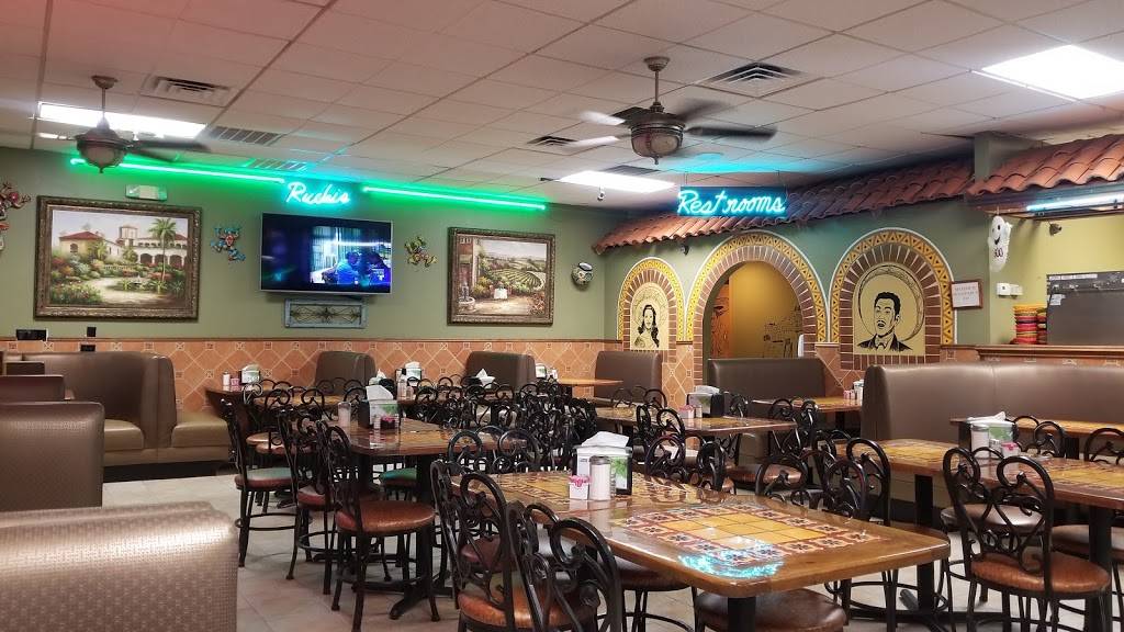 Ruchis Mexican Grill | restaurant | 5201 Richmond Ave, Houston, TX 77056, USA | 7136213088 OR +1 713-621-3088