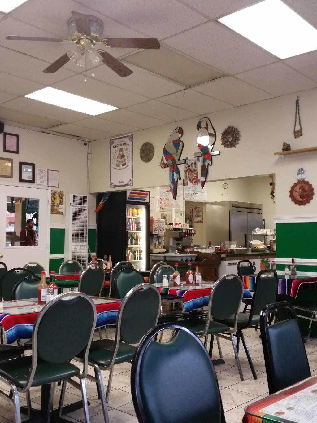 Los Pericos Taqueria | restaurant | 20 5th St, Gilroy, CA 95020, USA | 4088480270 OR +1 408-848-0270