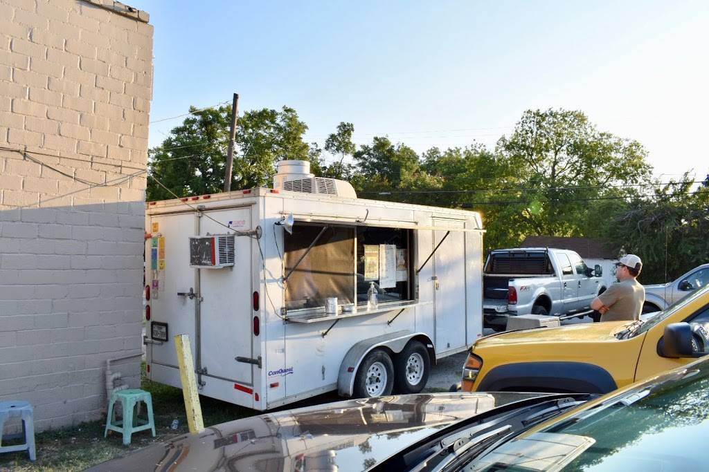 La Fortuna Tacos | restaurant | 700-798 W Ripy St, Fort Worth, TX 76110, USA | 8176918891 OR +1 817-691-8891