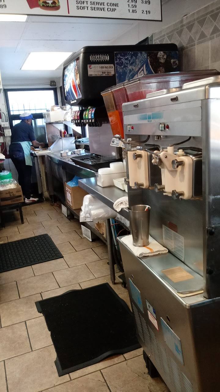 Als Drive In Inc | restaurant | 80 Madison St, Maywood, IL 60153, USA | 7083448660 OR +1 708-344-8660