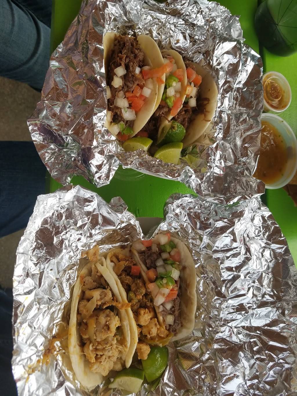 Taco Stop | restaurant | 1900 Irving Blvd, Dallas, TX 75207, USA | 9729714859 OR +1 972-971-4859