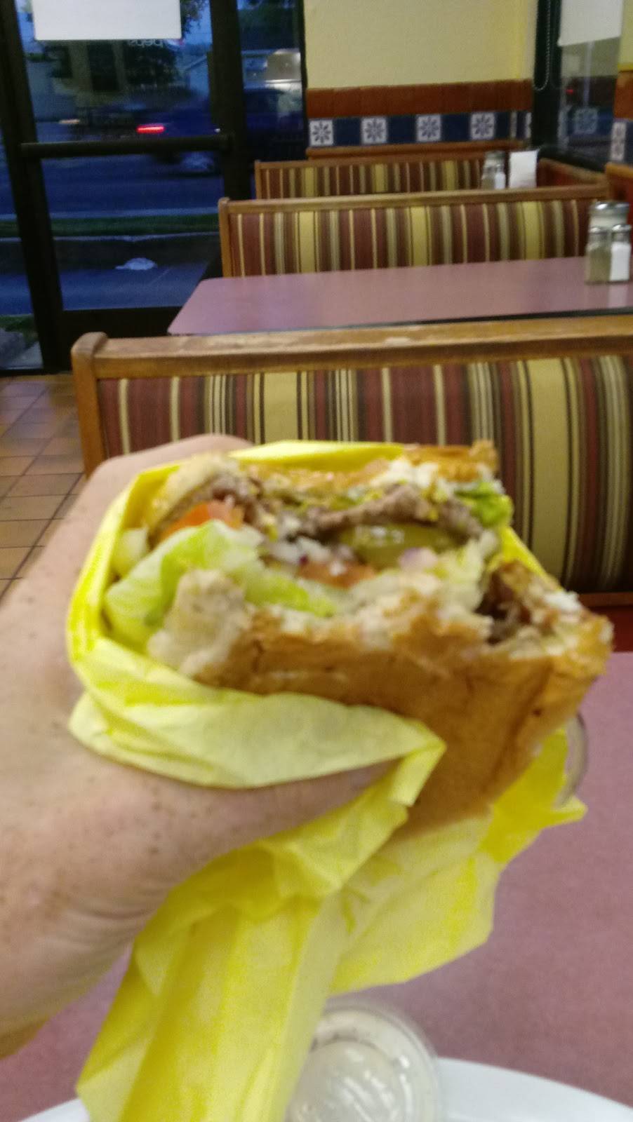 Primo Burgers | meal takeaway | 545 E Palmdale Blvd, Palmdale, CA 93550, USA | 6612670023 OR +1 661-267-0023