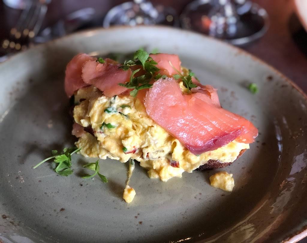 Buckeye Roadhouse | restaurant | 15 Shoreline Hwy, Mill Valley, CA 94941, USA | 4153312600 OR +1 415-331-2600