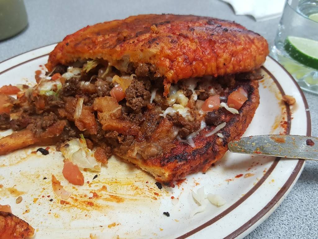 Taquería Sabor Queretano | restaurant | 4512 E Washington Ave #7, Madison, WI 53704, USA | 6082490877 OR +1 608-249-0877