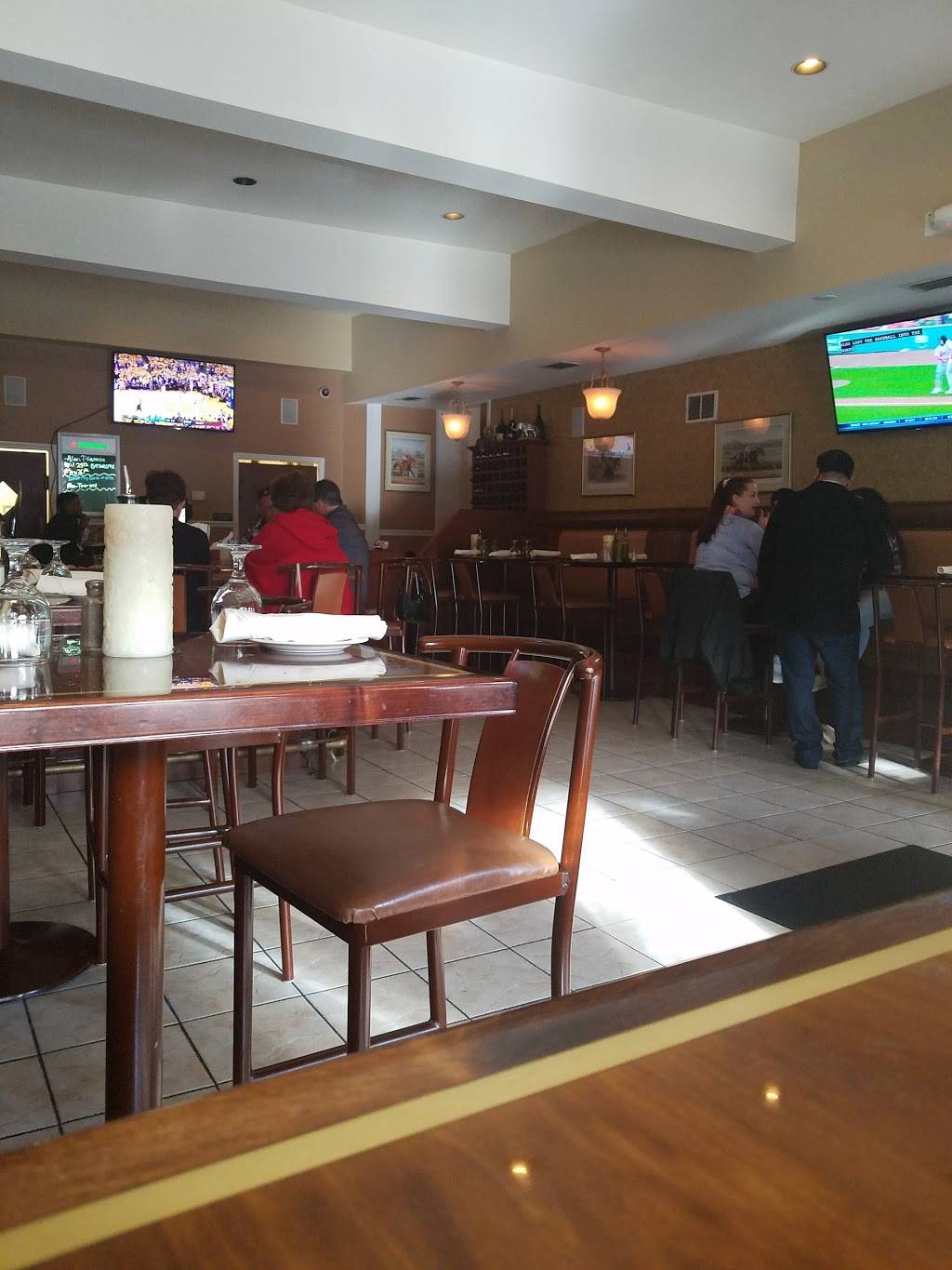 Francesco’s Ristorante | restaurant | 318 Franklin Ave, Hartford, CT 06114, USA | 8602963024 OR +1 860-296-3024