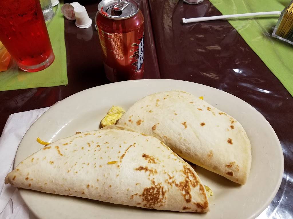 El Olvido Hacienda | restaurant | 632 E Kingsbury St, Seguin, TX 78155, USA | 8303790106 OR +1 830-379-0106