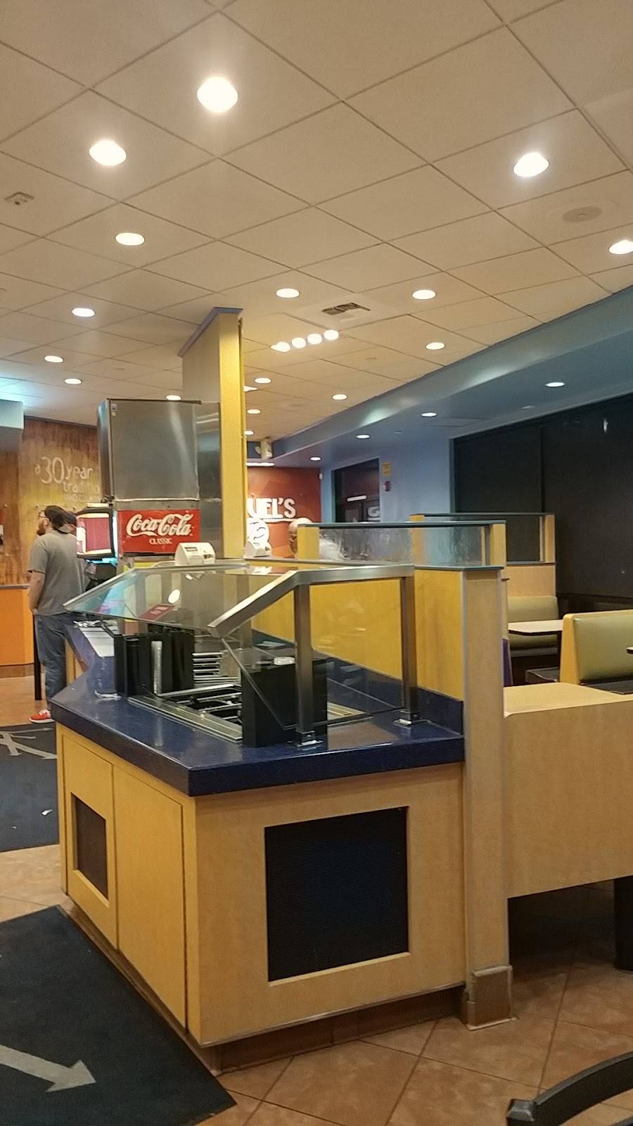 Miguels Jr | restaurant | 7490 Cherry Ave, Fontana, CA 92336, USA | 9093573822 OR +1 909-357-3822