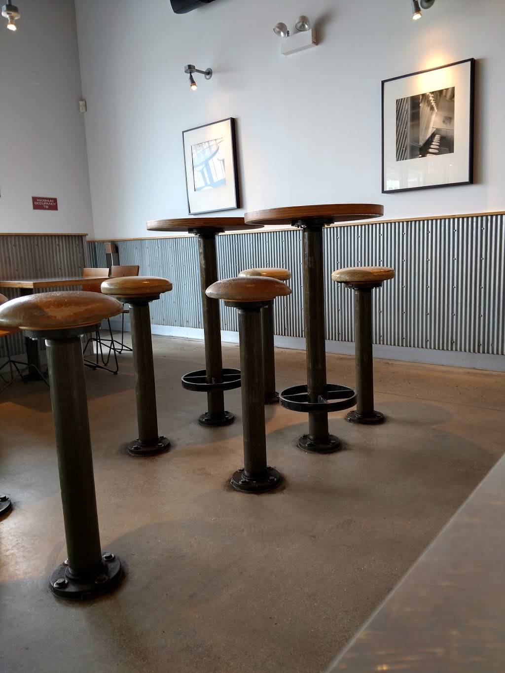 Chipotle Mexican Grill | restaurant | 2743 N Elston Ave, Chicago, IL 60647, USA | 7736610250 OR +1 773-661-0250