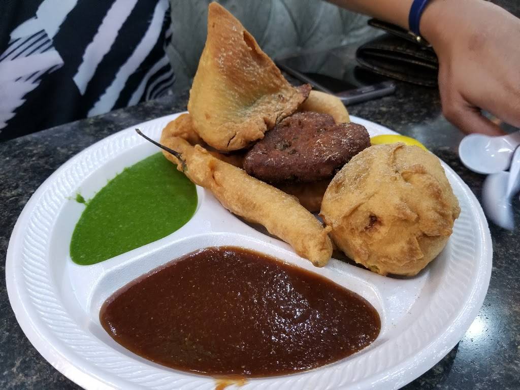 Gokul Sweets | restaurant | 4315 Abbotts Bridge Rd #3&4, Duluth, GA 30097, USA | 4702684444 OR +1 470-268-4444