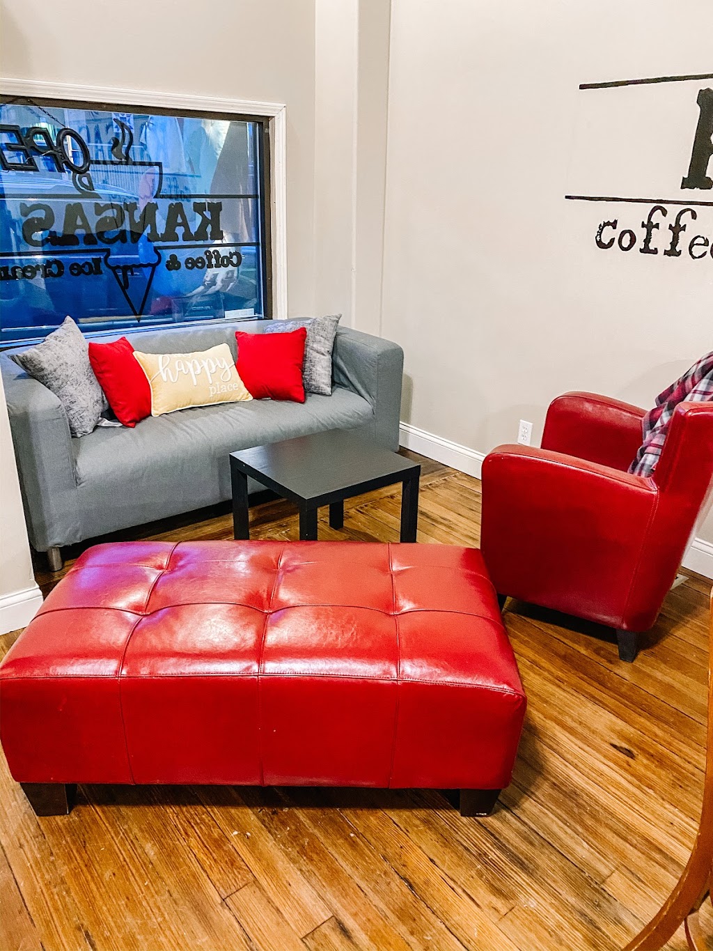 Kansas Coffee & Ice Cream | restaurant | 428 N Marshall St, Chapman, KS 67431, USA | 7853074373 OR +1 785-307-4373