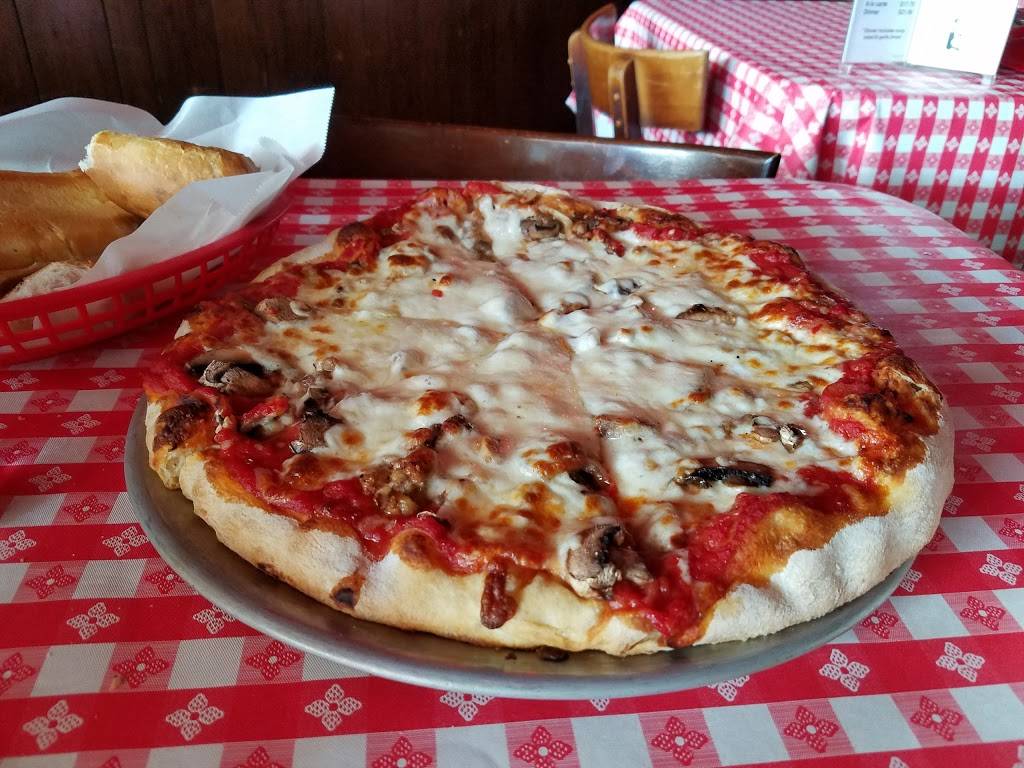 Filippis Pizza Grotto Pacific Beach | restaurant | 953 Garnet Ave, San Diego, CA 92109, USA | 8584836222 OR +1 858-483-6222