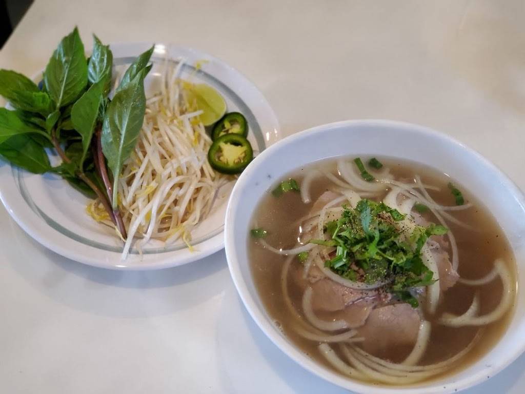 Pho Home | restaurant | 4626 N Harlem Ave, Harwood Heights, IL 60706, USA | 7088678225 OR +1 708-867-8225