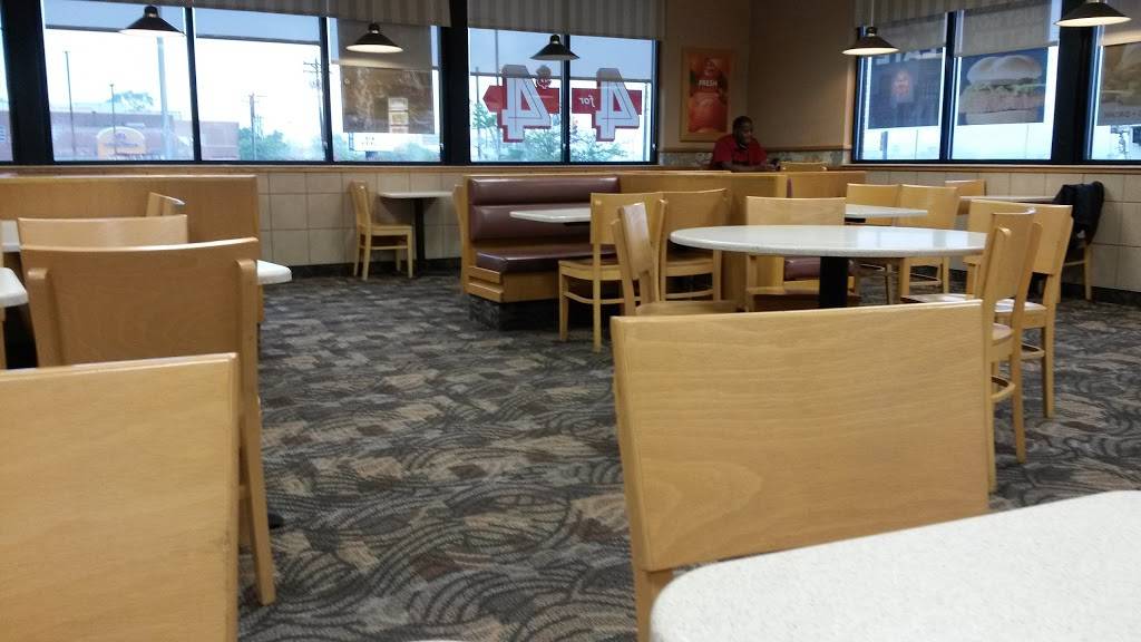 Wendys | restaurant | 9537 Mangham Dr, Cincinnati, OH 45215, USA | 5137335149 OR +1 513-733-5149