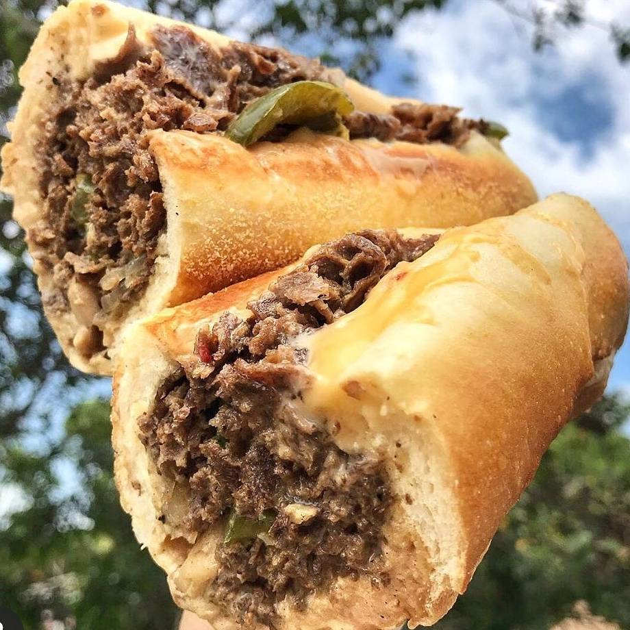 Peppers Restaurant and Twerk Bar | restaurant | 2643 W Sergeant St, Philadelphia, PA 19132, USA | 2159821618 OR +1 215-982-1618