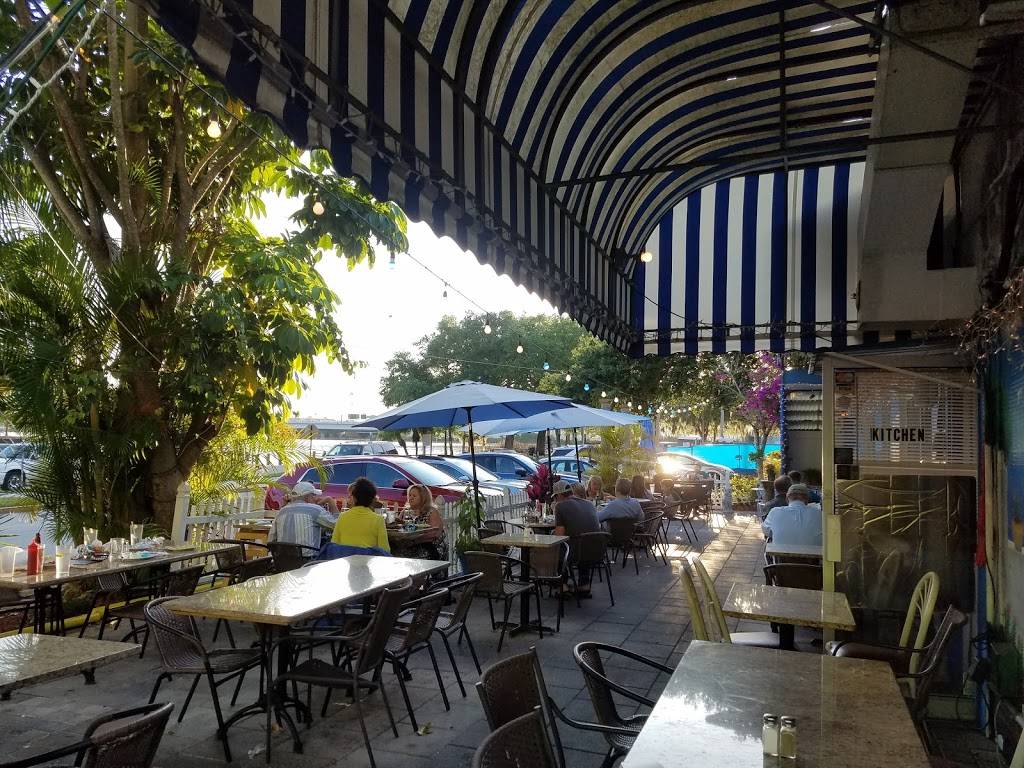 The Greek Corner | restaurant | 1600 N Orange Ave, Orlando, FL 32804, USA | 4072280303 OR +1 407-228-0303